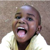 Adozioni a distanza: un regalo sensato